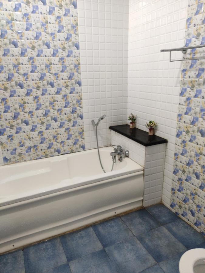 Subasree Cottage Tirunallar Extérieur photo